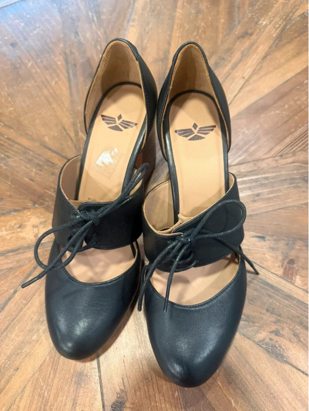 Fortress of Inca Black Leather Cutout Lace-Up Heels 7.5 / 38 Made in Peru